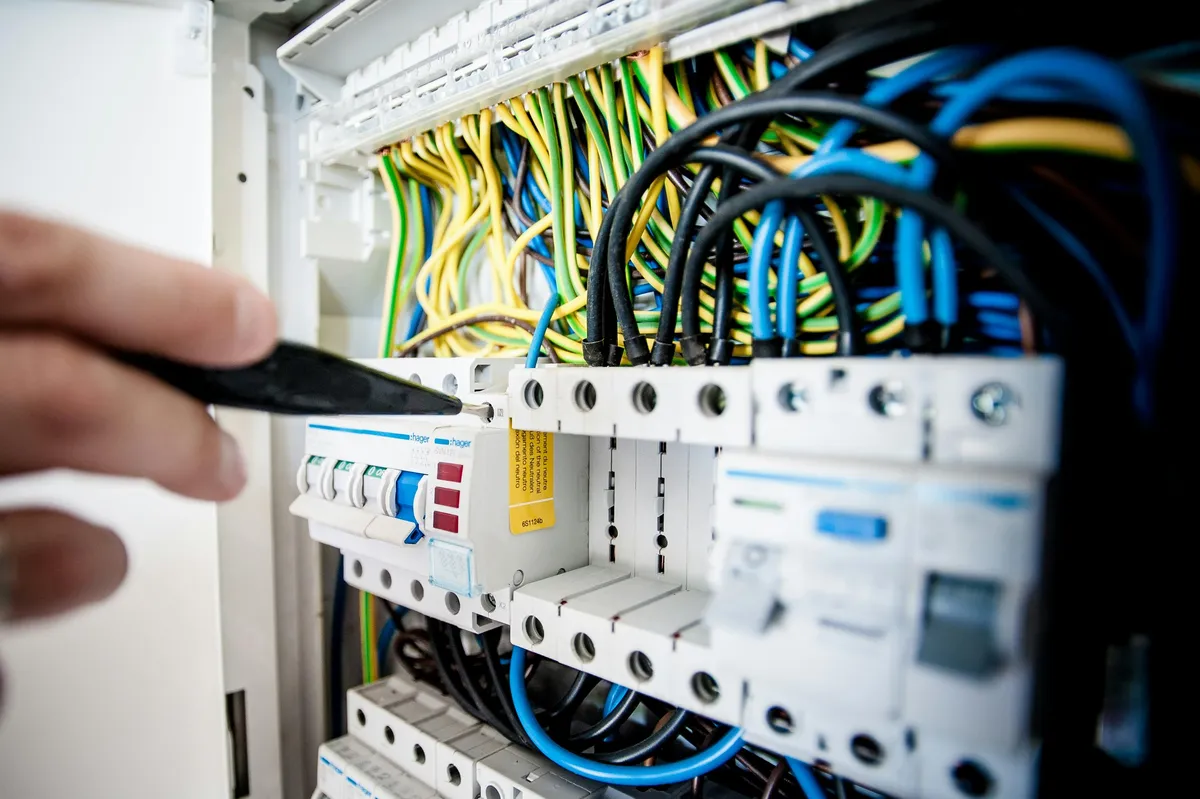 Electricista profesional en Almería